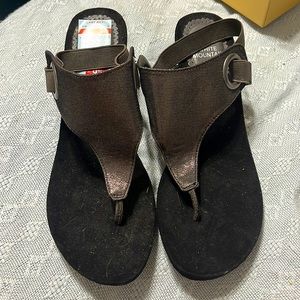 Black wedge sandal 👡